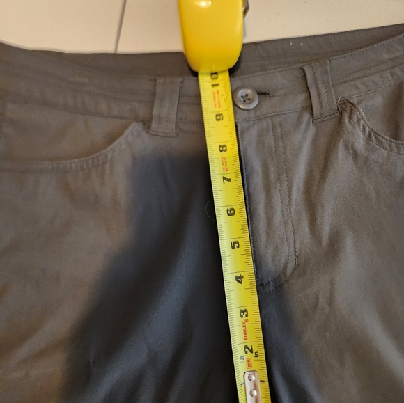 Eddie Bauer Gray Cropped Capri Pants Mid Rise Nylon Stretch Size 6 Hiking Gorp - Picture 12 of 16